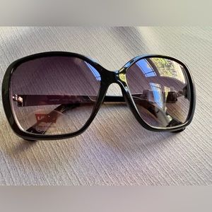 Levi’s- Women’s Sunglasses 🕶️ Black Multi 58mm Rectangular Sunglasses